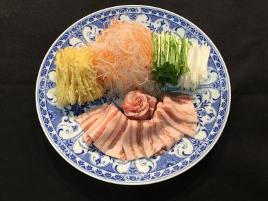 大根の桂剥き　大根と野菜の鍋