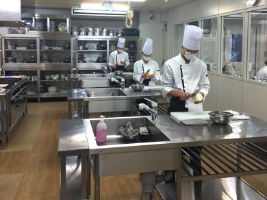 大根の桂剝き実技試験