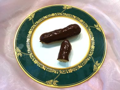 エクレール・オ・キャフェ(コーヒー風味のエクレア)