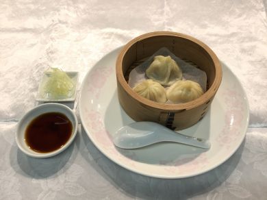 小籠包　酢辣湯(四川風辛味スープ)