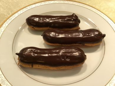 エクレール・オ・キャフェ(コーヒー風味のエクレア)