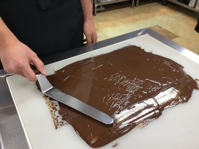 チョコレートのテンパリング