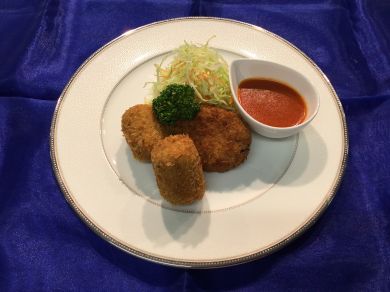 コロッケ トマトソース