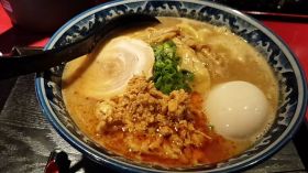 �;�����¢